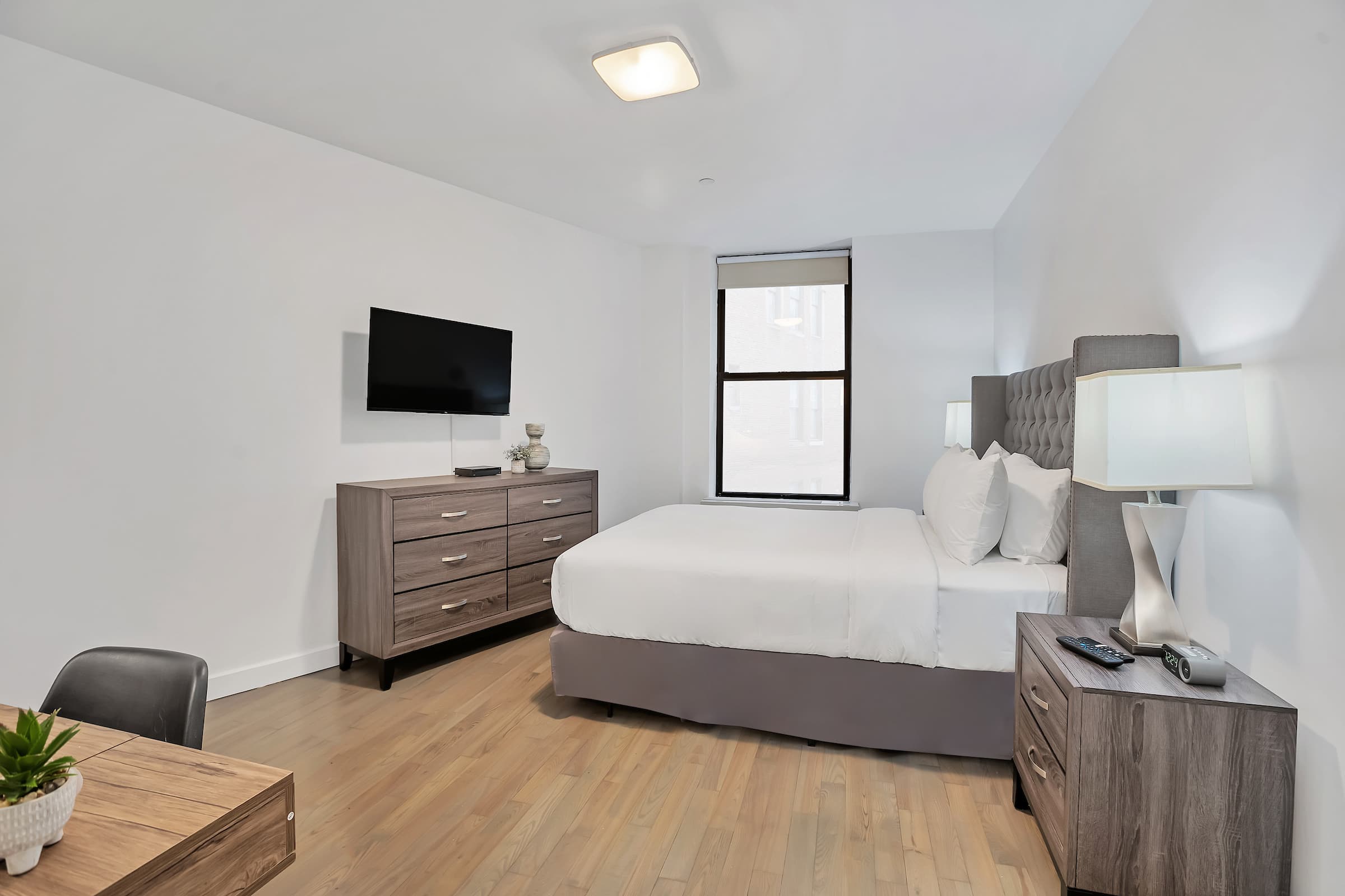 Furnished 1-bed in Chelsea, New York