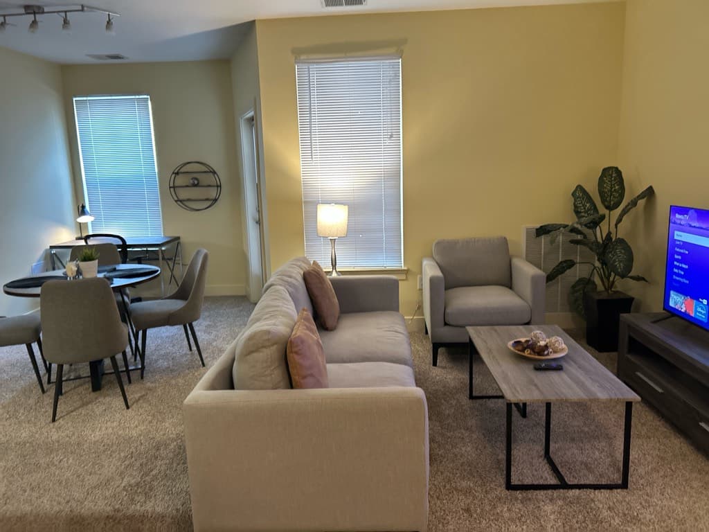 Furnished 1-bed at Town Place, Chesapeake